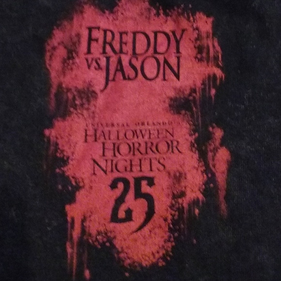 Freddy vs Jason Horror Nights Tshirt Size Large - Picture 4 of 5